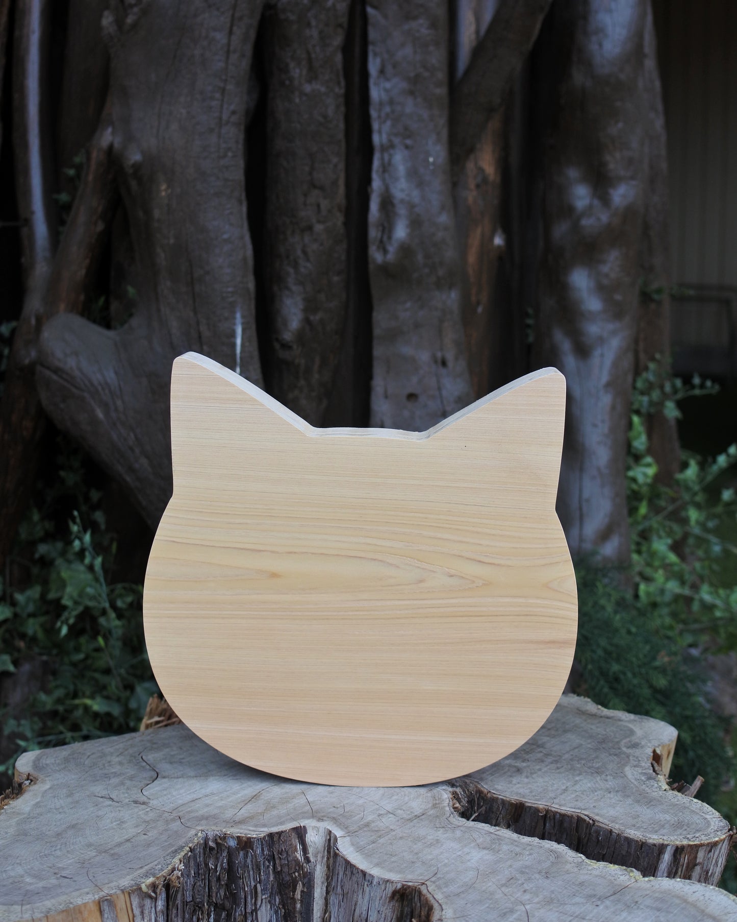 ひのき|極上まな板 ねこ型