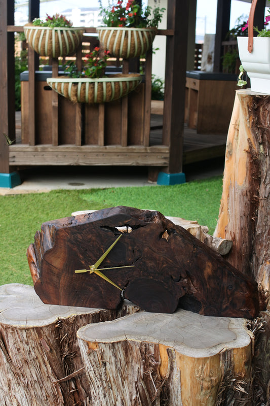 クラロウォールナット 一枚板時計